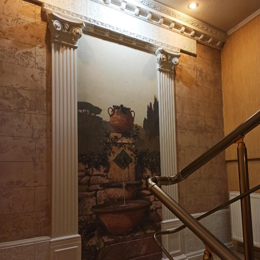 Hotel Status Vinnytsia Exterior photo